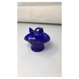 VNTG. COBALT BLUE GLASS HEN ON NEST W/HANDLES
