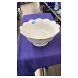 LENOX RUFFLE EDGE CENTER PIECE BOWL