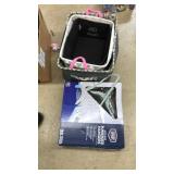 ASST. ORGANIZER BINS & ANTI SLIP HANGERS