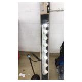 TOILER PAPER HOLDER & 48' CHROME BATH BAR