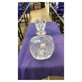 FIFTH AVENUE CRYSTAL GLASS DECANTER W/STOPPER
