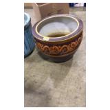 CERAMIC DECORATIVE PLANTER