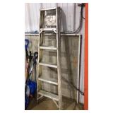 6FT FOLDING LADDER