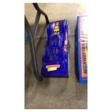 MATCHBOX CAR STORAGE CASE W/CARS