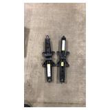 PAIR OF SCISSOR JACKS