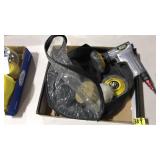 CENTRAL PNEUMATIC 3' POLISHER & ACCESSORIES