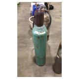 INDUSTRIAL OXYGEN CYLINDER TANK