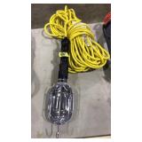 SHOP LIGHT ON EXT. CORD