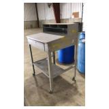 INDUSTRIAL METAL MOBILE SHOP DESK