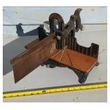 Stanley No. 50 Miter Box with Saw, 3.5-inch...