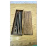 Oak Leaf Solid Auger Carving Files in Wooden Box