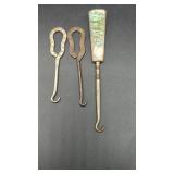 Button Hook Trio, one GR Kinnley,...