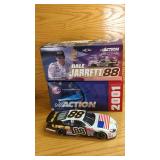 Dale Jarrett #88 UPS 2001 Ford Taurus 1:24...
