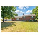 Single Family Brick Ranch in Circleville, OH
