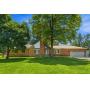 Hilliard Brick Ranch on 1+ Acre