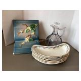 Roseville Snowberry Bookened, 6 Bone Plates &