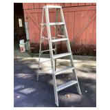 Aluminum Step Ladder