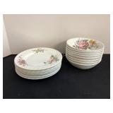 8 Royal Doulton Arcadia Berry Bowls & 6" Desert