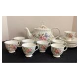 Royal Doulton Teapot, 8 Teacups & Saucers