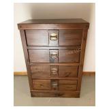 4 Drawer Dresser & Contents