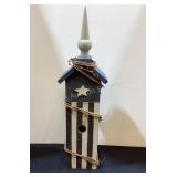 18" Decorative Americana Birdhouse, like new