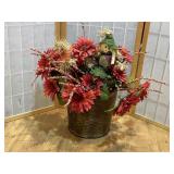 Hanging metal basket with flowers, 21"w x 21ï¿½t
