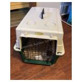 Retriever Pet Crate, 16 1/2x24x15" tall