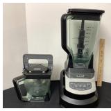 Ninja Pro System 1100 Blender, Works