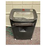 Staples Titanium Cutter Shredder, works