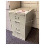 HON 2 drawer file cabinet, 15x22x26" tall