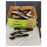 21 plastic salad serving tongs