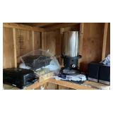 Shed Bemch top clean off; turkey fryer, Backyard