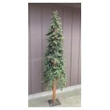 7ï¿½ 4" Decorative Tree