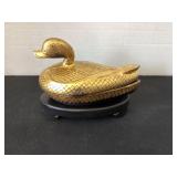 Duck Laquer trinket box on base