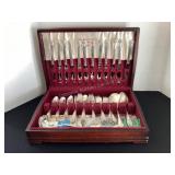 1847 Roger's Bros. Daffodil Silverware Set in