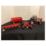 Massey Ferguson 2805, Ertl wagon, plow & disc
