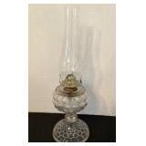 19 1/2" tall oil lamp, bubble style bottom