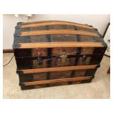 Antique hump back trunk
