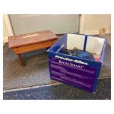 Wood stool & 33 records