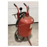 Central Pneumatic Sandblaster - 40#