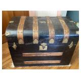 Antique flat top trunk, good bottom