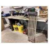 Bench top & surround cleanout