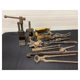 GM Carburetor Rochester stand, hone, 1865