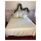 Bed Set, linens & garland