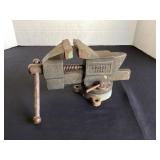 Dunlap 5244 3 1/2' Vise