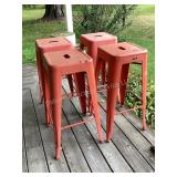 4 metal stools, 17' square x 30ï¿½ tall