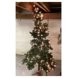 6ft lighted Christmas tree