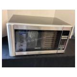 Emerson microwave, measures 21x11 3/4" tall x 16ï¿½