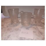 Lot of 3 Mcdonalds Flinstone Glasses