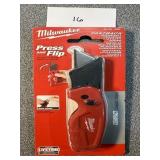 Milwaukee 48-22-1500 Fastback Utility Knife